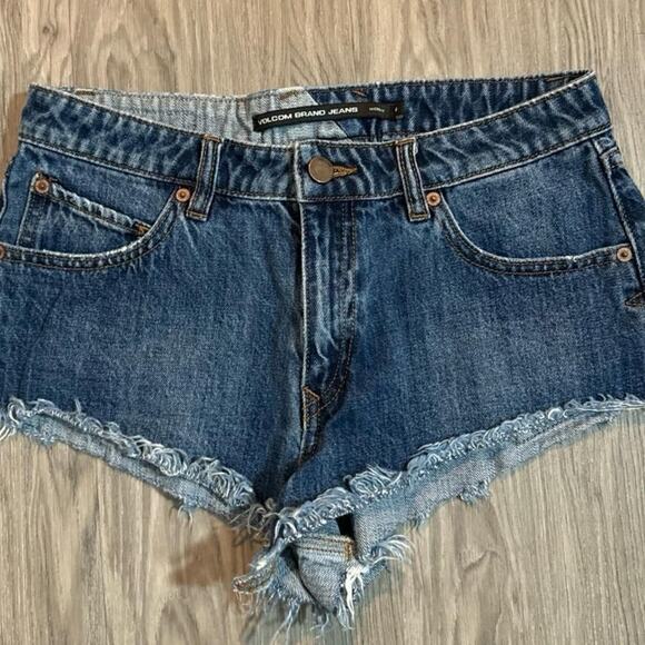 Volcom Denim Shorts - Picture 1 of 6